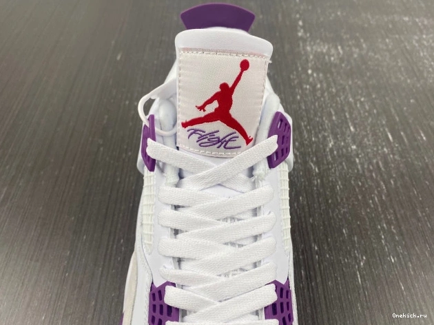 One Kick Jordan Retro SB 4 DR5415-150 0806